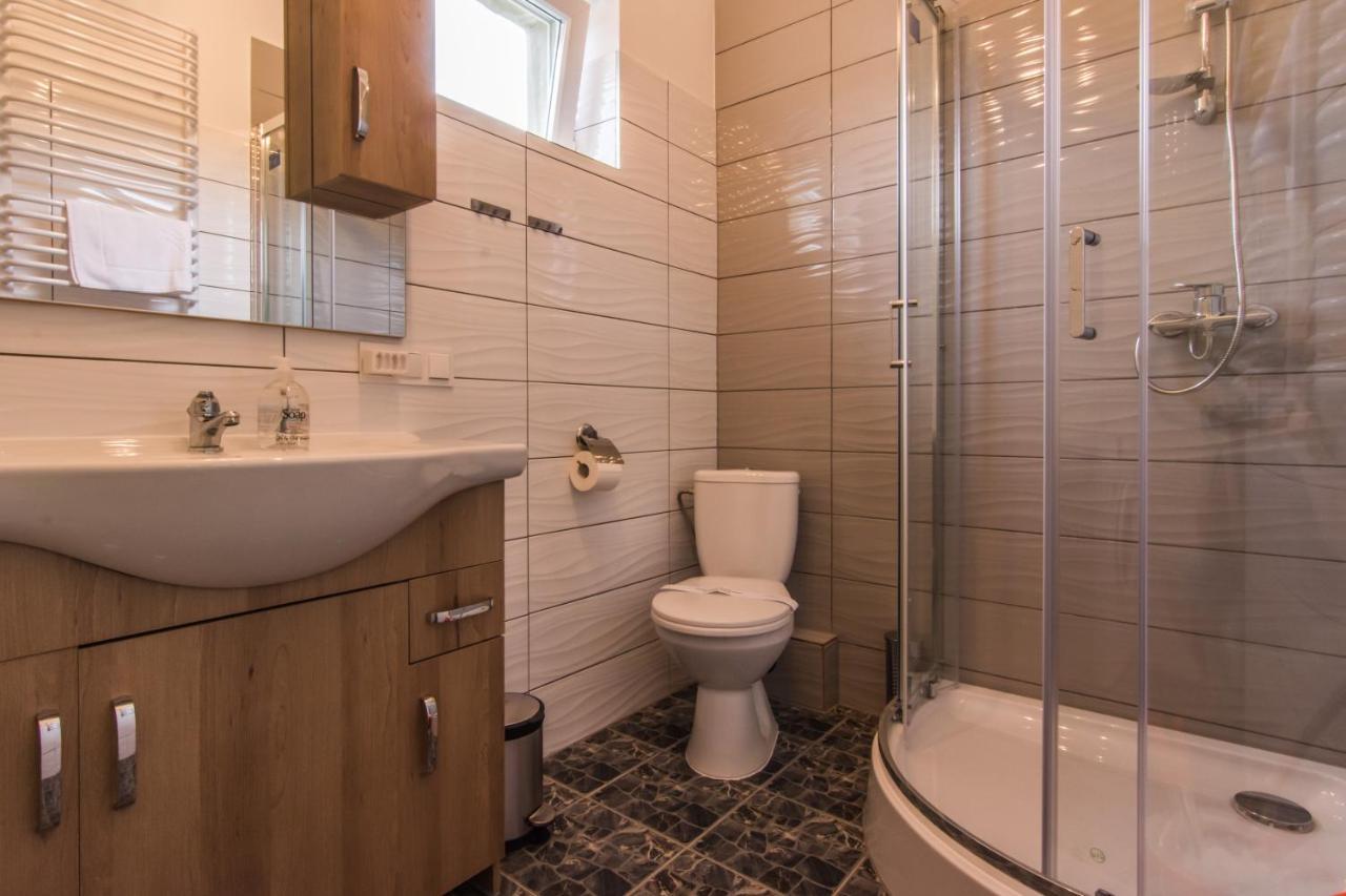 Apartamenty Izerskie - Ul. Wczasowa 8 Świeradów-Zdrój Εξωτερικό φωτογραφία